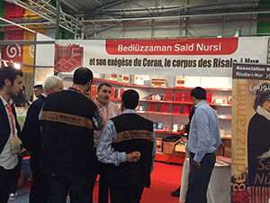 Paris'te 'Said Nursi'nin sözünü yaşıyoruz' tepkisi