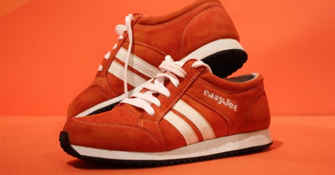 Evde ayakkabı ile dolaşmak ciddi sağlık sorunlarına yol açıyor