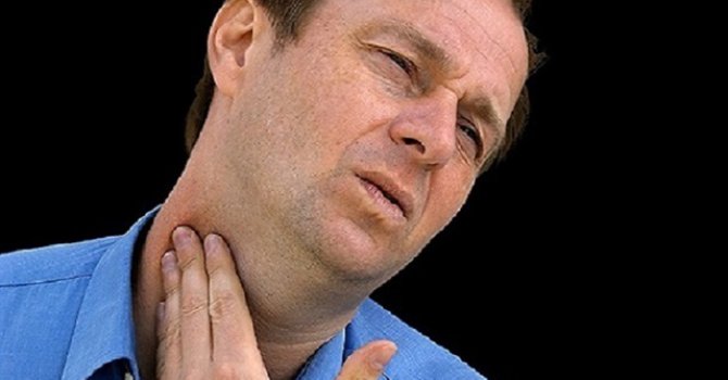 Her 3 kişiden 1’i boyun ağrısı çekiyor