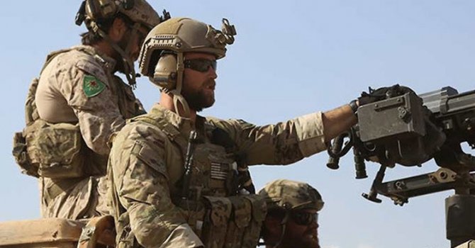ABD askerlerinin üniformalarında dikkat çeken YPG armaları