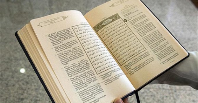 Dağıtılan Kur'an-ı Kerim'lere dikkat