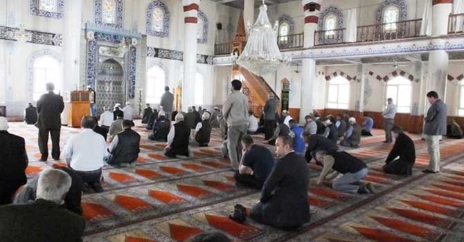 Bunu yapınca cami cemaati arttı