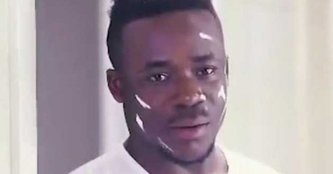 Irkçı reklam yayınlayan firmadan özür