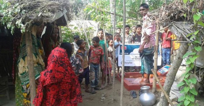 Arakanlı Müslümanlar için su kuyuları