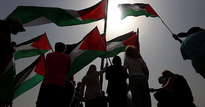 Türkiye'den Gazzeli öğrencilere burs imkanı