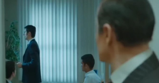 Cumhurbaşkanı Erdoğan ile Necip Fazıl'ın karşılaşma anı ekrana kilitledi (Video)