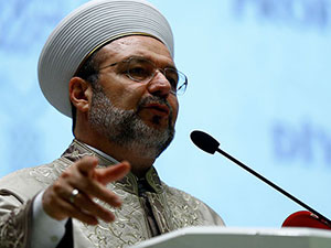 Görmez uyardı: Böyle yapan teravihe gelmesin!