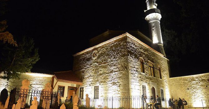 4 asırlık cami ve türbenin restorasyonu tamamlandı