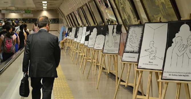 'Çizgilerle 40 Hadis-i Şerif' sergisi açıldı