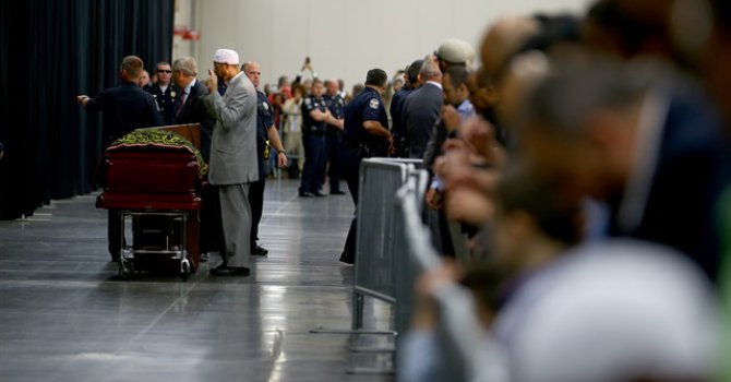 Muhammed Ali'nin cenaze töreninde 'Itri' tekbirleri