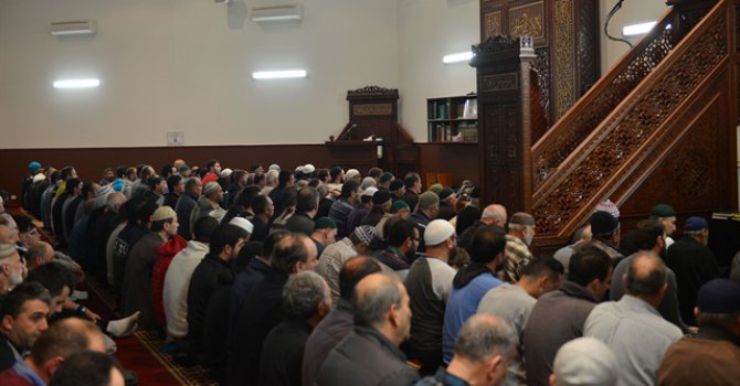 Ramazanın ilk cuma namazı Avustralya’da kılındı