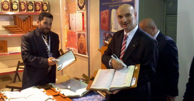 'Kur'an Okuyan Kalem'e yoğun ilgi