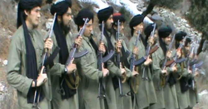 Mehmetçiği gören DAEŞ'li teröristler bu deliklerden kaçtı