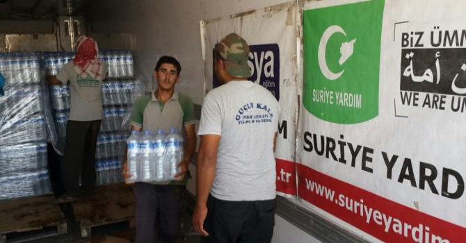 Suriyelilere 25 ton su yardımı