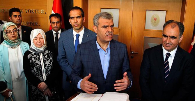 Türkiye bir ölçü koymadan 3 milyon göçmeni misafir ediyor