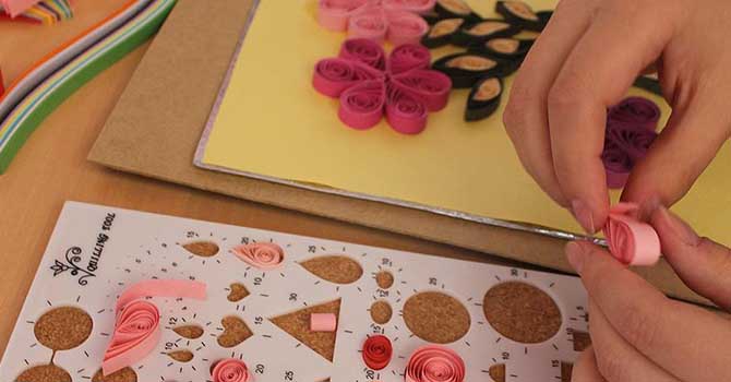 'Kağıt telkari'den ilginç tablolar yapıyor