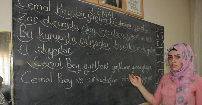 Savaş mağduru kadınlar Türkçe öğreniyor