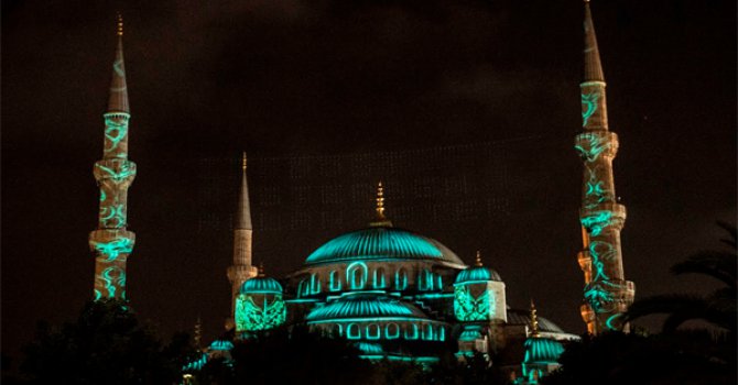 Sultanahmet Camii'nde video mapping!