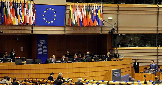 AP'den İngiltere'ye 'AB'den çıkış sürecini başlat' çağrısı