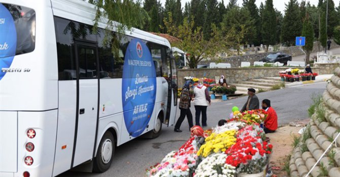 Bayramda mezarlıklara ücretsiz servis