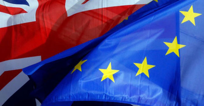 İngiliz gençleri borç içinde