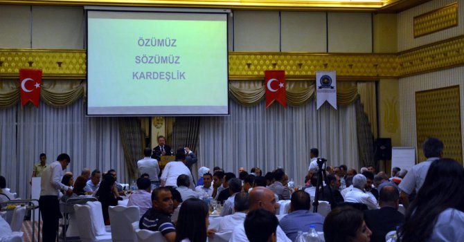 Diyarbakır'da "Özümüz Kardeşlik" İftarı