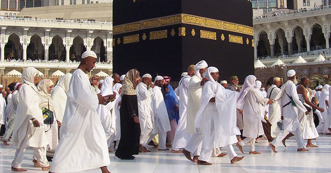 Hac sırasında tavafta yedi defa dönmenin hikmeti nedir?