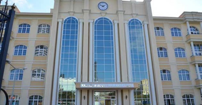 İmam Hatip'lerde İspanyolca Eğitimi ilk O Okul'da başlıyor.