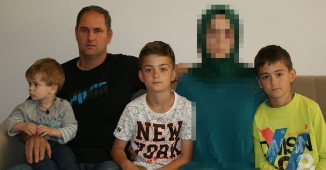 Almanya'da Müslüman aileye ırkçı saldırı