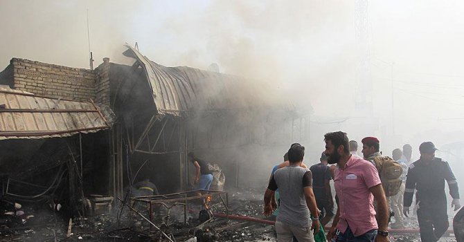 Türbeye intihar saldırısı!