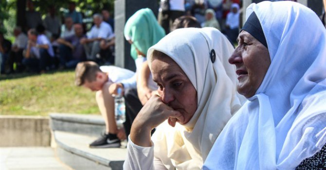 Soykırımının 21. yıl dönümü