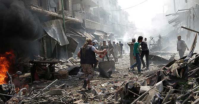 Rusya ve Esed rejimi pazar yerine saldırdı: 28 ölü