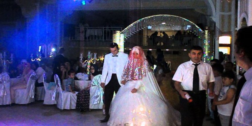 Eski düğünler, yeni düğünler