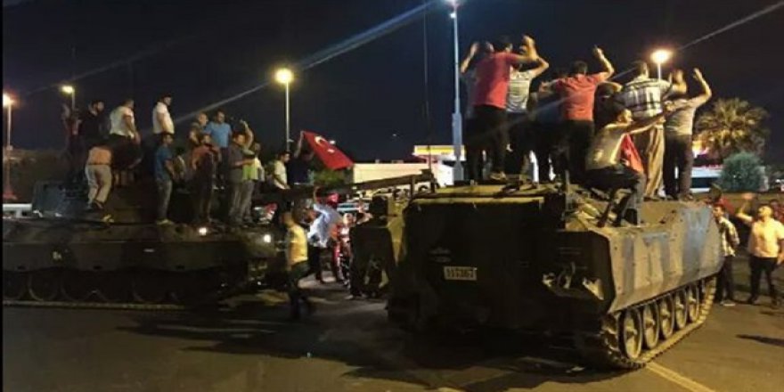 Ankara'da Darbe girişiminde 42 kişi öldü