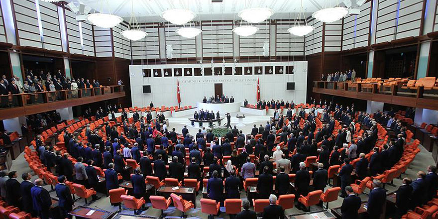 Facebook'un temsilcisi TBMM'de sunum yapacak