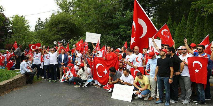 ABD'de yaşayan Türkler ve ABD'li Müslümanlar darbe girşimini kınadı