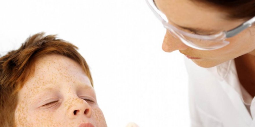 Diş eti kanamalarına dikkat