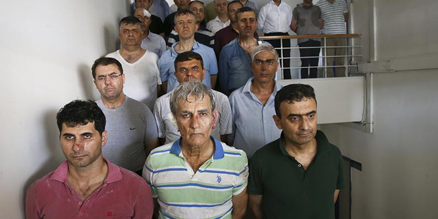 Vatana ihanetten yargılanacak darbeci generaller mahkemede