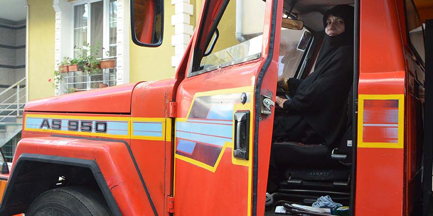 Türkiye'yi duygulandıran kamyondaki kadın: Tekbir getirerek sürdüm