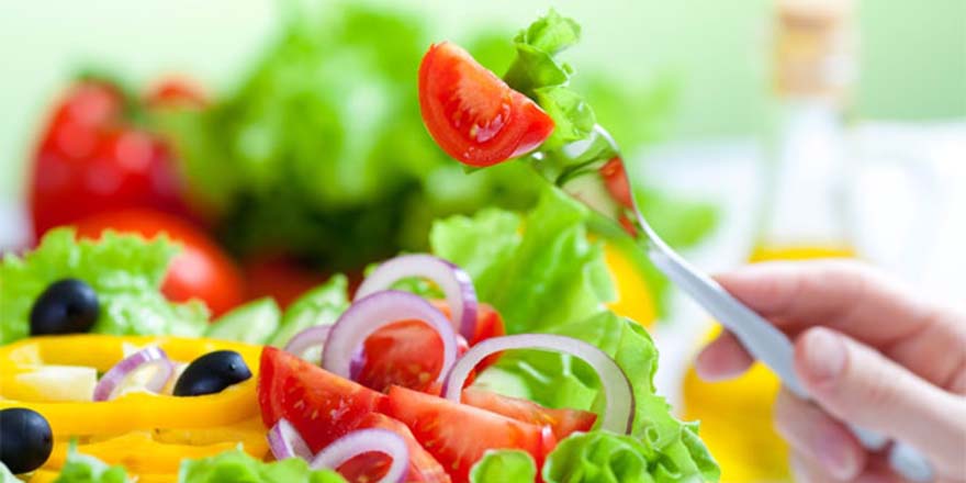 Salatanıza bu besinleri koymayın
