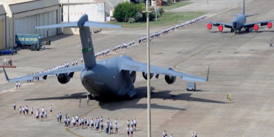 ABD'li komutandan İncirlik açıklaması