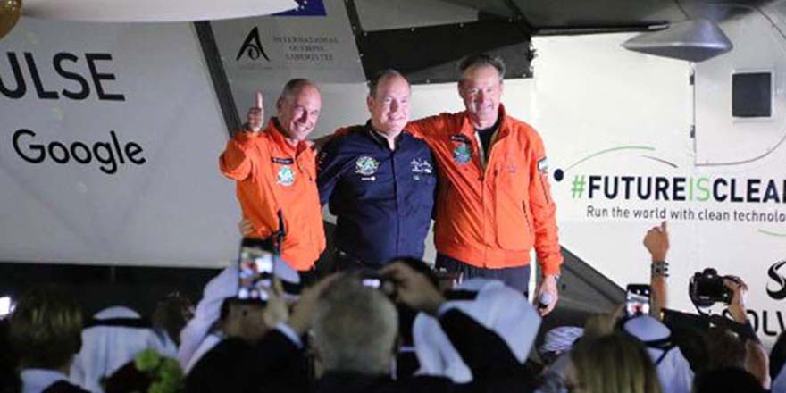 Bir damla yakıt kullanmadan 40 bin kilometre uçtu