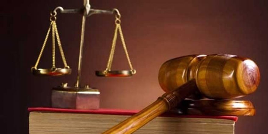 'Atatürk olsaydı başörtülü okuyamazdınız' diyerek kızı döven kadın hakkında karar