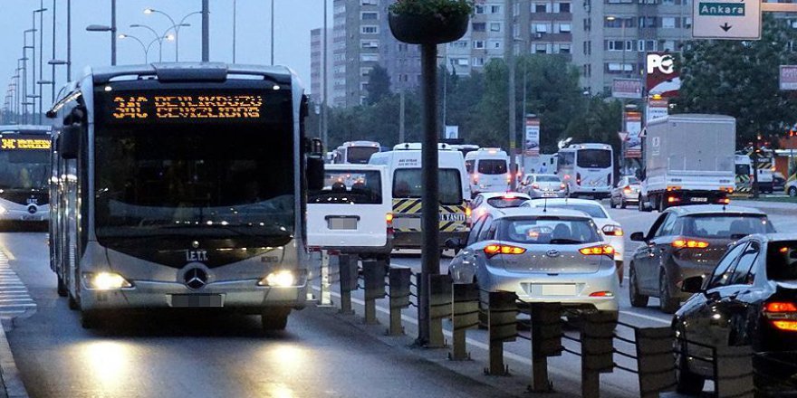 İstanbul'da toplu taşıma pazar gecesine kadar ücretsiz