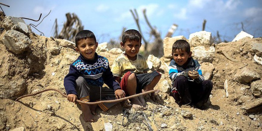 Gazze Şeridi'ndeki bedevi aileler su ve elektrikten mahrum