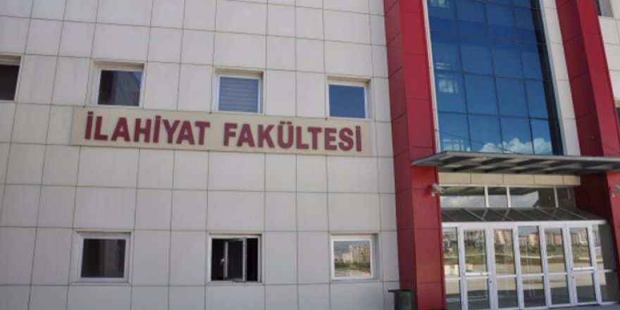 İlahiyatçı akademisyenlerden FETÖ'cü teröristlere tepki