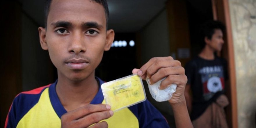 Müslüman oldukları için konferanstan kovuldular