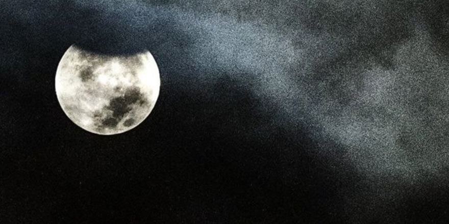 Çin'in Ay'ın karanlık yüzüne yolculuğu başladı