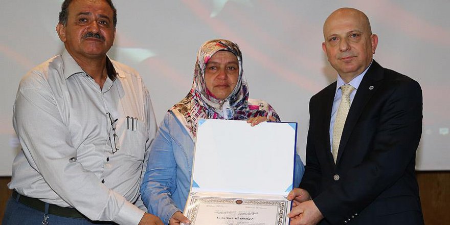 Şehidin hukuk diplomasını ailesi aldı