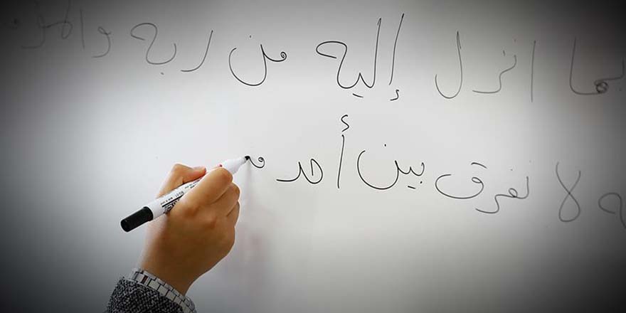 Esed rejiminden 'Osmanlı tarihi' tahrifi